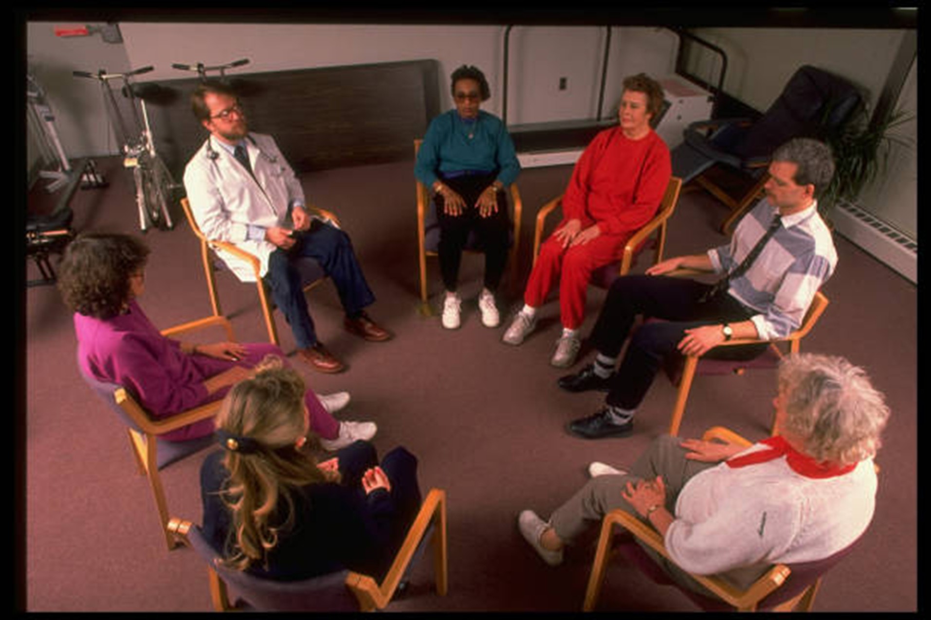 How to Find the Right Chronic Illness Support Group When You Feel Overwhelmed